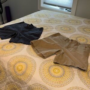 American Eagle “Flex” shorts size 31 brand new!